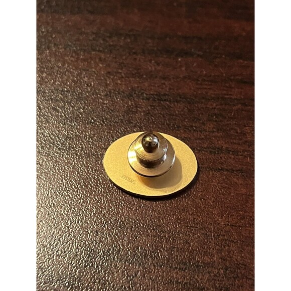 McDonald’s Chicago Operations Training Employee Lapel Hat Pin - Picture 2 of 3